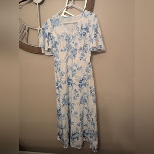 SHEIN Blue Floral Maxi Dress